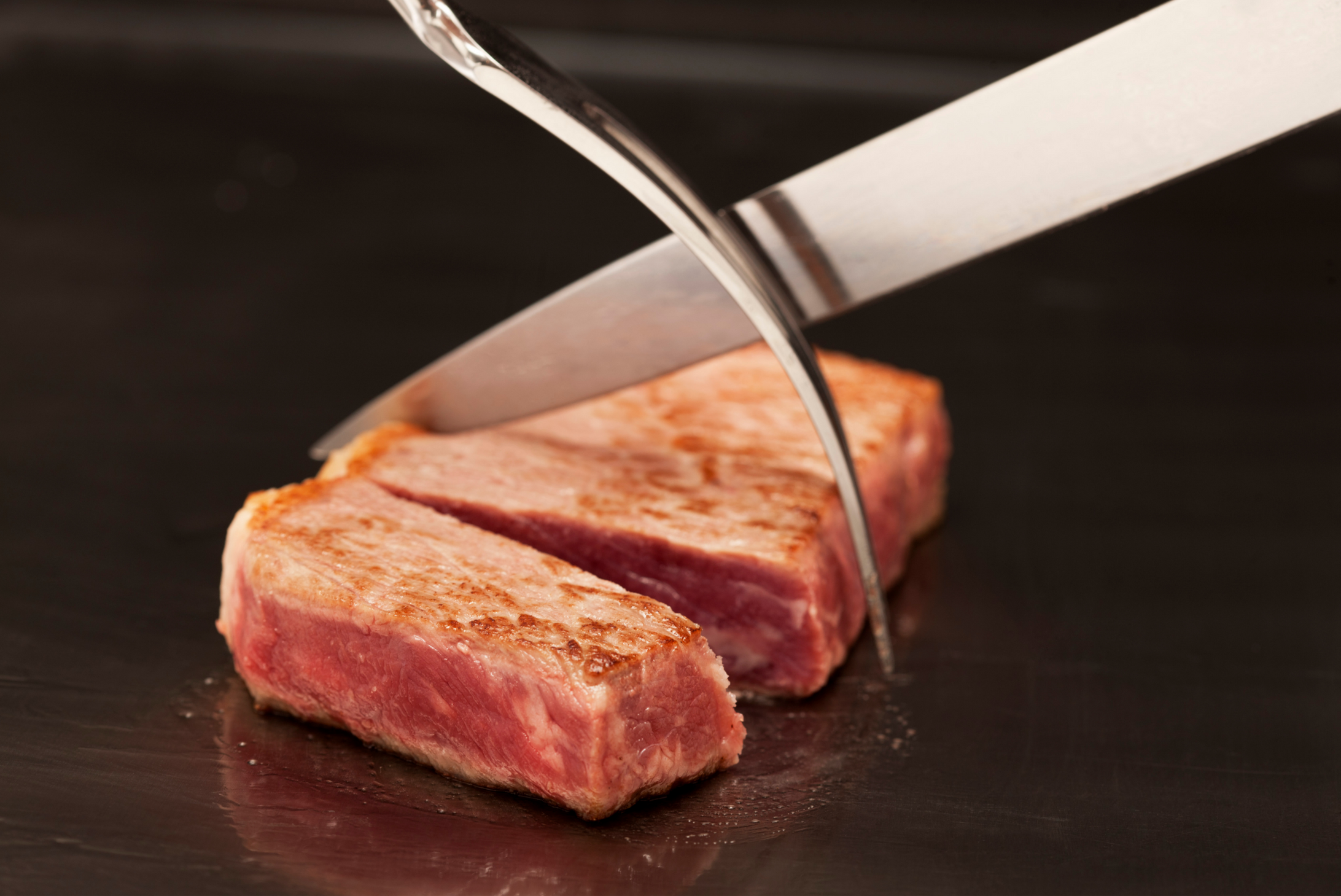 日本最昂贵的食材,地球上最稀有的牛肉: 和牛! – Eat Pro Japan