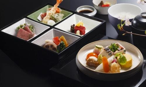 Eat Pro Japan - Marunouchi 1-chome Shichi Jyu Ni Kou